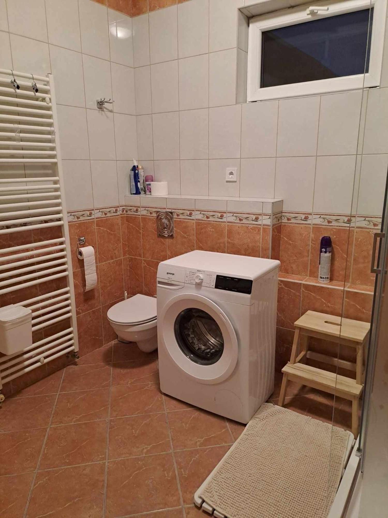Lena Apartment - Lena Two Bedroom Apartment Вечийш Екстер'єр фото